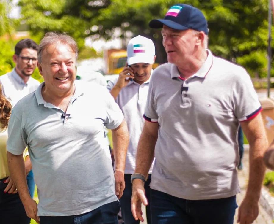 Ao lado do prefeito Guerino Balestrassi, governador Casagrande anuncia obras e investimentos em Colatina.