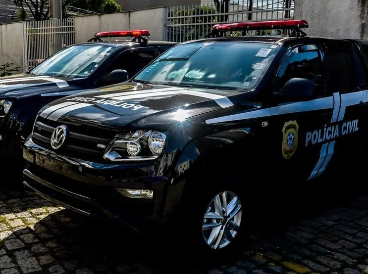 Polícia Civil prende menor envolvido em homicídio no bairro Bela Vista.